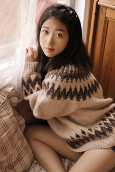 多男用舌头伺候一女